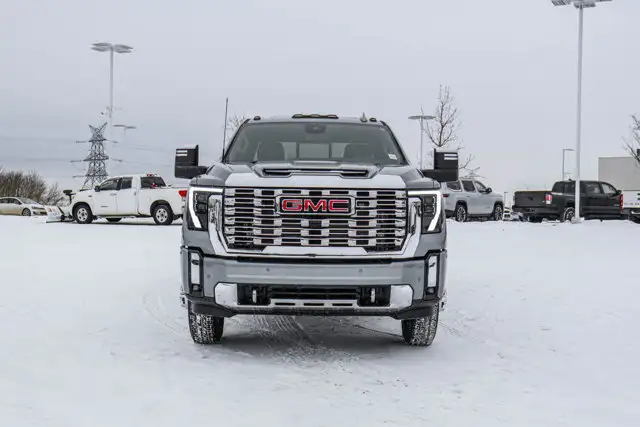 2026 GMC Sierra 3500HD Denali - Photo 3