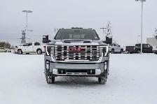 2026 GMC Sierra 3500HD Denali - Photo 3