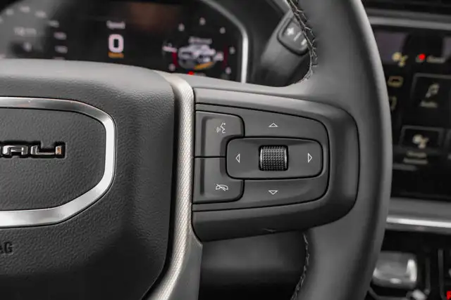 2026 GMC Sierra 3500HD Denali - Photo 23