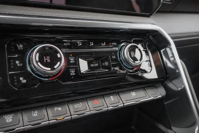 2026 GMC Sierra 3500HD Denali - Photo 27