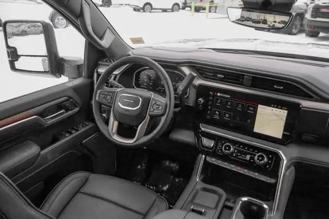 2026 GMC Sierra 3500HD Denali - Photo 29