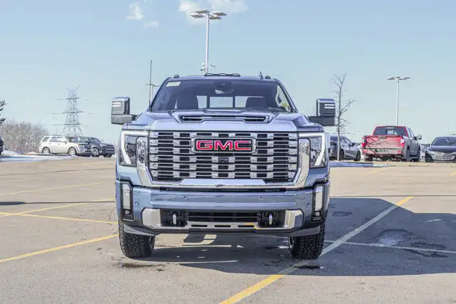 2026 GMC Sierra 3500HD Denali - Photo 3