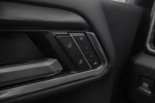 2026 GMC Sierra 3500HD Denali - Photo 18
