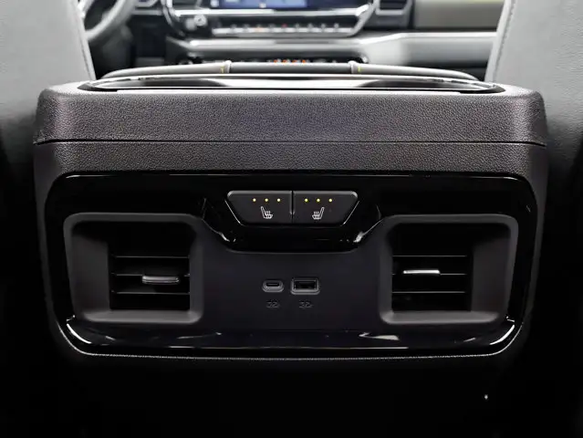 2026 Chevrolet Silverado 1500 ZR2 - Photo 32