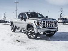 2026 GMC Sierra 3500HD Denali - Photo 2