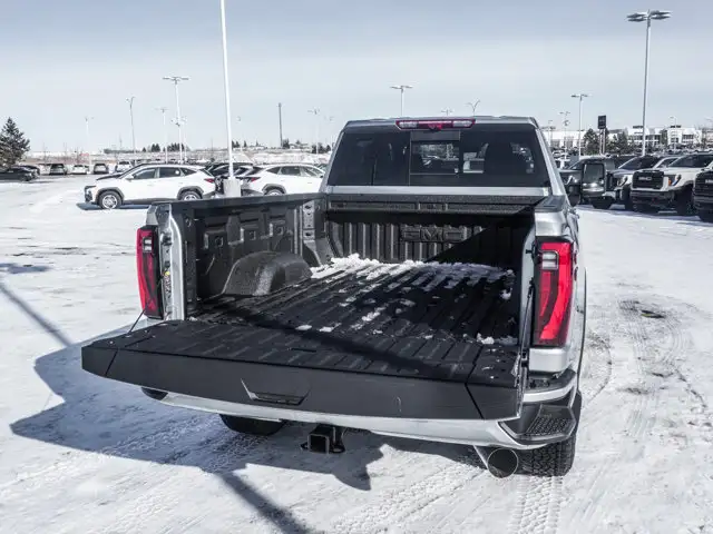 2026 GMC Sierra 3500HD Denali - Photo 8