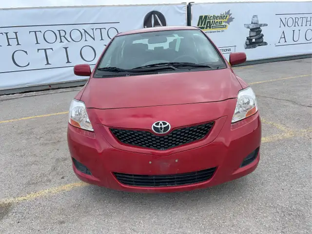 2009 Toyota Yaris - Photo 2