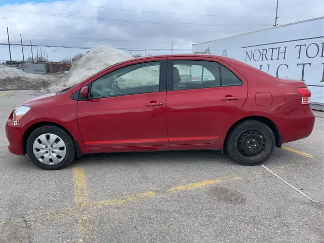 2009 Toyota Yaris - Photo 8