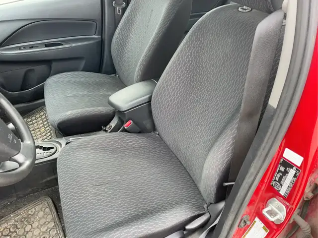 2009 Toyota Yaris - Photo 10