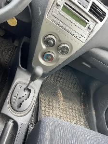 2009 Toyota Yaris - Photo 12