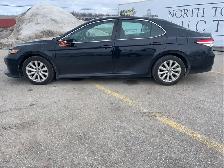 2019 Toyota Camry - Photo 8