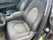 2019 Toyota Camry - Photo 10