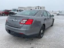 2016 Ford Taurus - Photo 5
