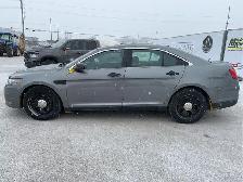 2016 Ford Taurus - Photo 8