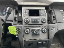 2016 Ford Taurus - Photo 12