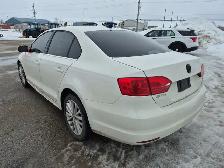 2012 Volkswagen Jetta - Photo 7