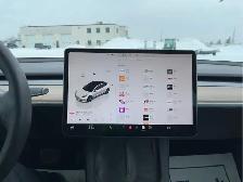 2023 Tesla Model 3 - Photo 17