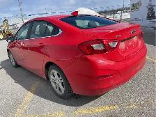 2018 Chevrolet Cruze - Photo 7