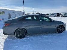 2022 Hyundai ELANTRA - Photo 8