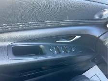 2022 Hyundai ELANTRA - Photo 23