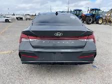 2024 Hyundai ELANTRA - Photo 4