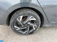 2024 Hyundai ELANTRA - Photo 8