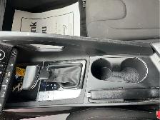 2024 Hyundai ELANTRA - Photo 17