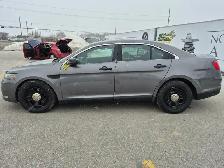 2016 Ford Taurus - Photo 8