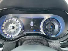 2018 Chrysler 300 - Photo 18