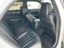 2018 Chrysler 300 - Photo 28