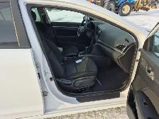 2018 Hyundai ELANTRA - Photo 26