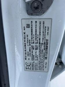 2021 Tesla Model 3 - Photo 14