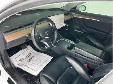 2021 Tesla Model 3 - Photo 24