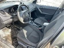 2010 Kia Forte - Photo 17