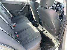 2010 Kia Forte - Photo 20