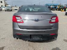 2016 Ford Taurus - Photo 7