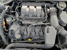 2016 Ford Taurus - Photo 8