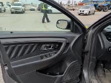 2016 Ford Taurus - Photo 12