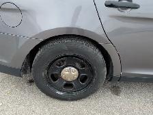 2016 Ford Taurus - Photo 20