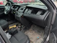 2016 Ford Taurus - Photo 22