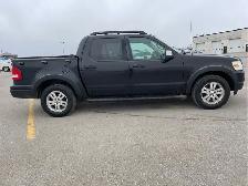 2010 Ford Explorer Sport Trac - Photo 4