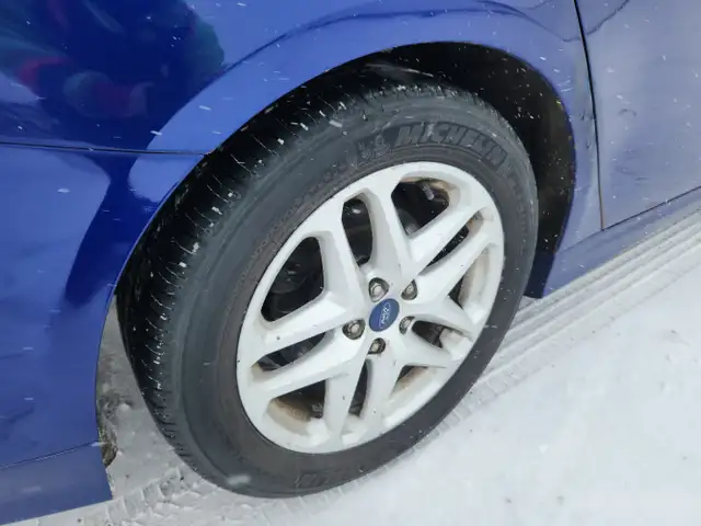 2015 Ford Fusion S - Photo 11