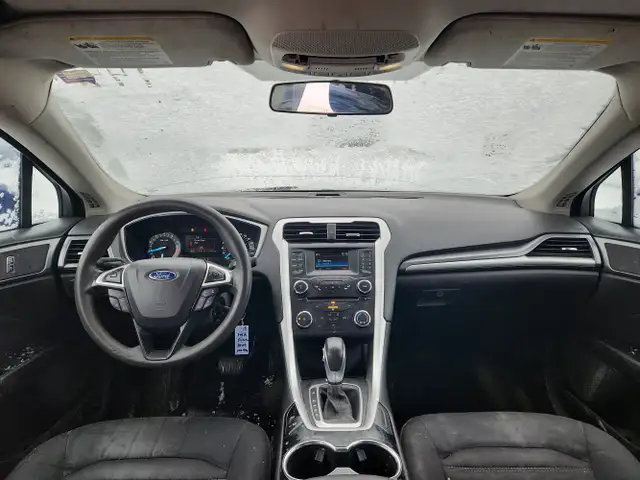2015 Ford Fusion S - Photo 18
