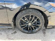 2023 Toyota Camry Hybrid - Photo 9