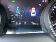 2023 Toyota Camry Hybrid - Photo 18