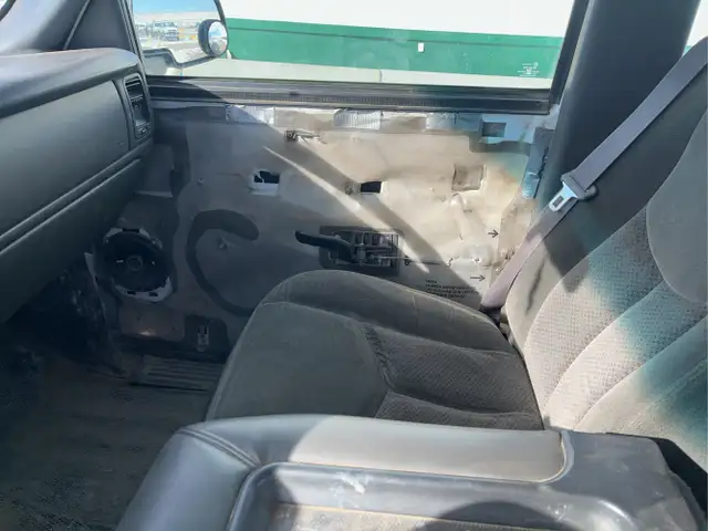 2003 Chevrolet Silverado 2500HD - Photo 17