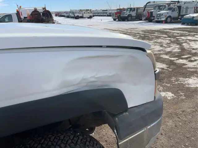 2003 Chevrolet Silverado 2500HD - Photo 23