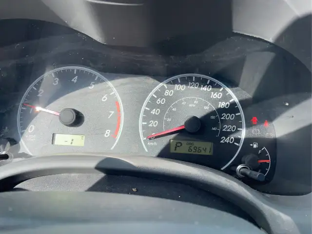 2010 Toyota Corolla - Photo 12