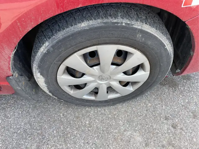 2010 Toyota Corolla - Photo 17
