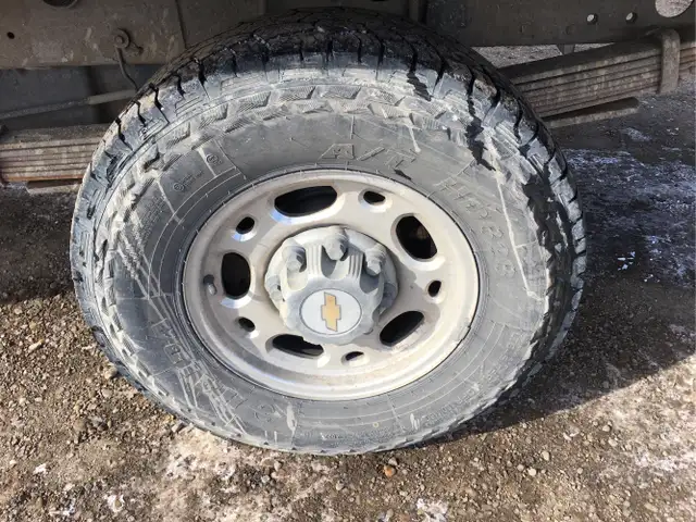 2004 Chevrolet Silverado 2500HD - Photo 10